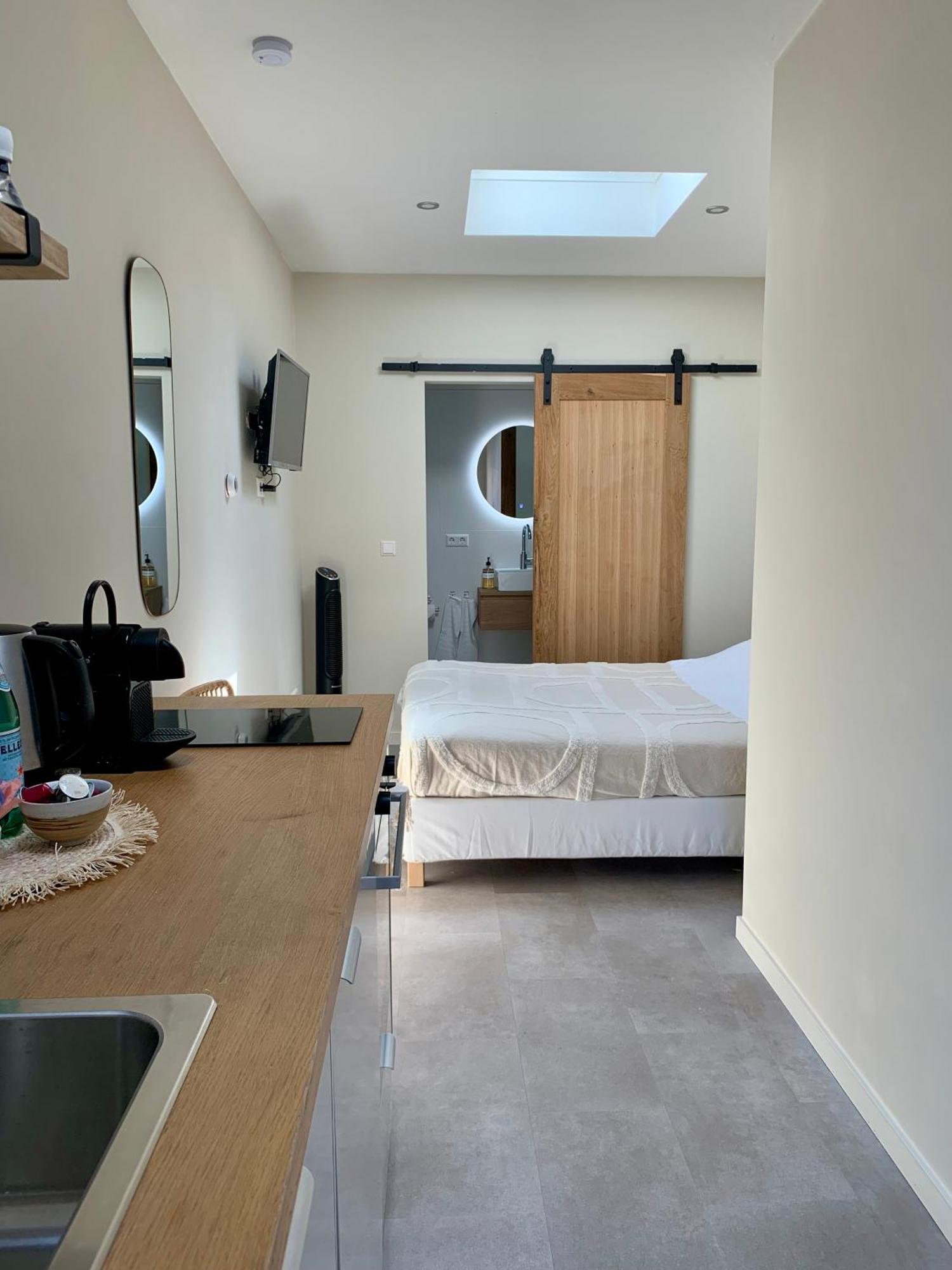 Beach Studio 35 With Private Parking ซานด์โวร์ต ภายนอก รูปภาพ